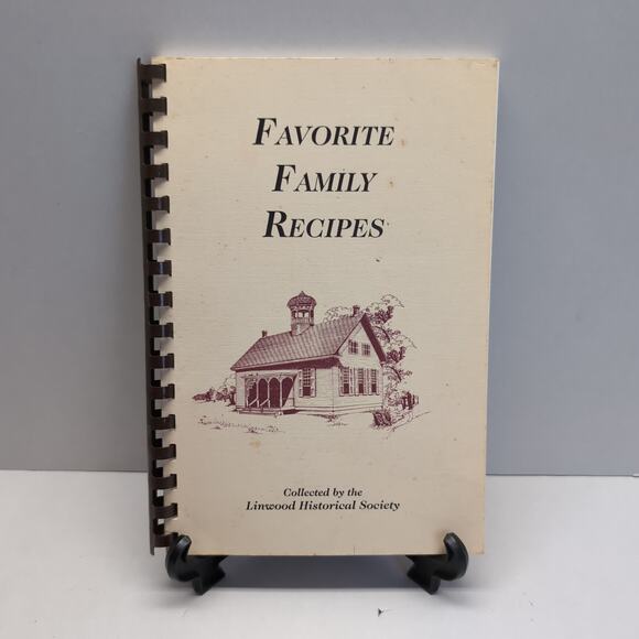 Favorite Family Recipes Community Cookbook Linwood Historical Society New Jersey - Picture 1 of 9